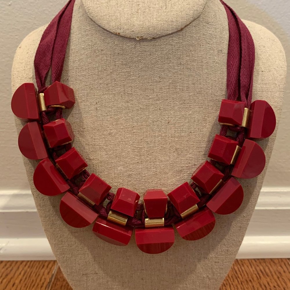 Burgundy block statement necklace